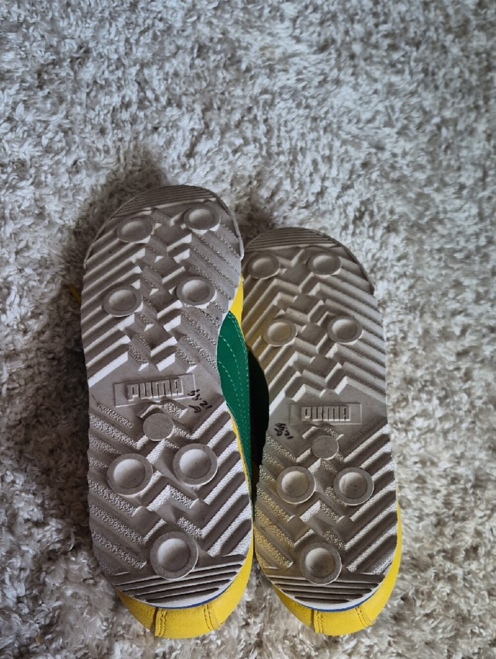 Puma Yellow & Green Men's Sneakers - Picture 5 of 5
